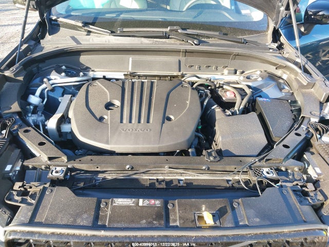 2025 VOLVO XC60 YV4M12RC3S1080895 Photo 9