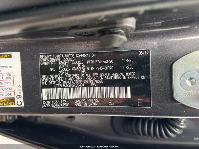 2017 TOYOTA 4RUNNER JTEBU5JR9H5455401 Photo 8