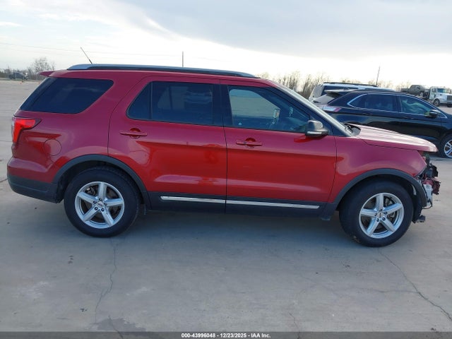 Ford EXPLORER XLT 2018 1FM5K7D86JGA25076 Image 13