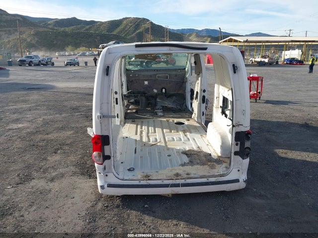 3N6CM0KNXJK700108 Nissan NV200 SV