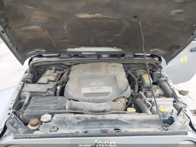 2013 JEEP WRANGLER UNLIMITED 1C4HJWEG4DL557457 Photo 9