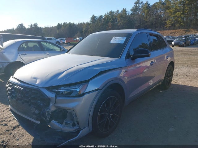 2022 AUDI SQ5 WA1B4AFY4N2037526 Photo 1