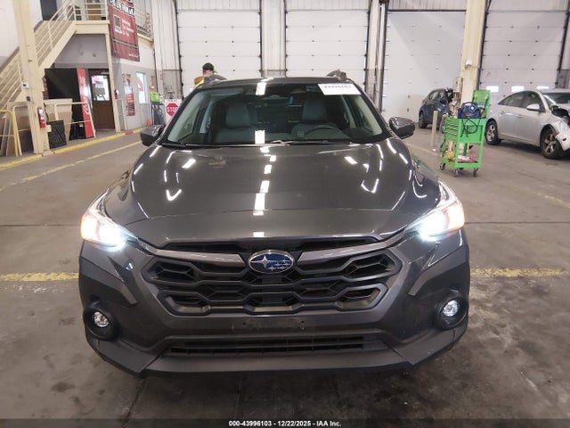 Продажа на аукционе авто 2024 Subaru Crosstrek Premium, vin: JF2GUADCXR8315885, номер лота: 43996103