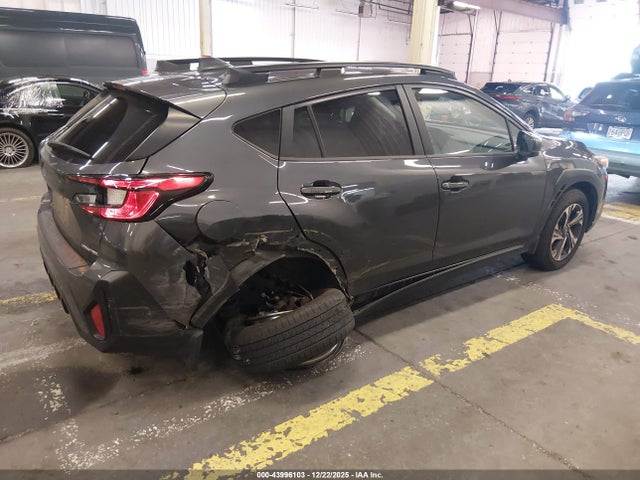 Продажа на аукционе авто 2024 Subaru Crosstrek Premium, vin: JF2GUADCXR8315885, номер лота: 43996103