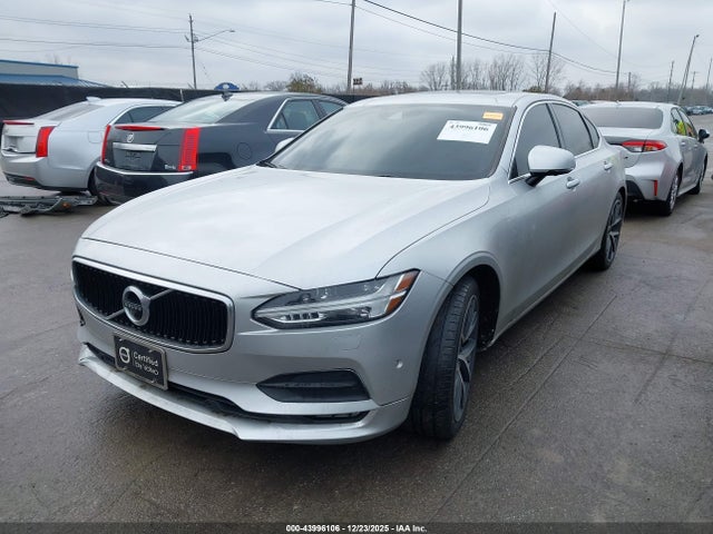 2018 VOLVO S90 LVY992MK6JP034871 Photo 1