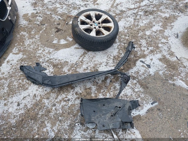 WBA3B5G57FNS14983 BMW 328i Xdrive