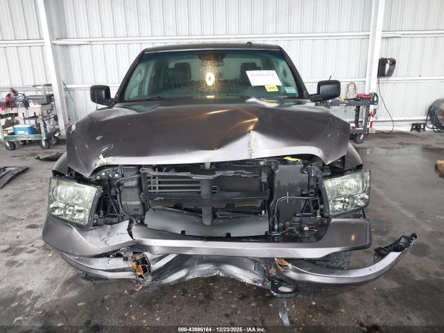43996164 :رقم المزاد ، 3C6RR7KT6JG219630 vin ، 2018 Ram 1500 Tradesman  4x4 5'7 Box مزاد بيع