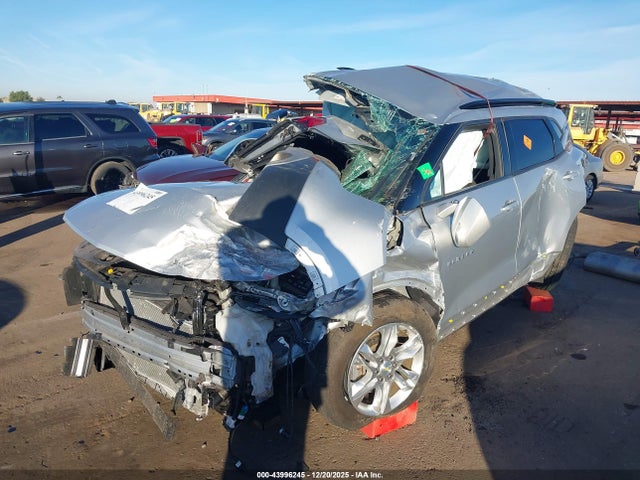 Продажа на аукционе авто 2020 Chevrolet Blazer Fwd 2lt, vin: 3GNKBCR4XLS652493, номер лота: 43996245