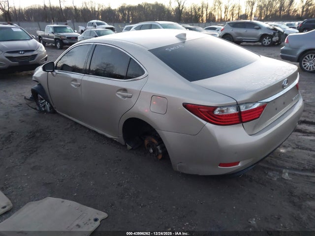 2015 LEXUS ES 350 JTHBK1GG1F2175753 Photo 2
