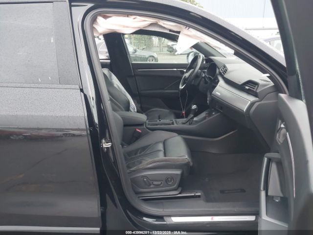 2021 AUDI Q3 WA1EECF37M1152507 Photo 4