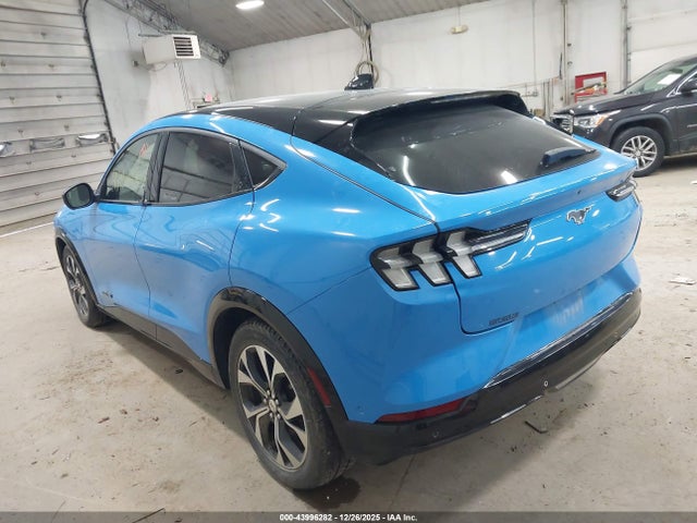 Ford Mustang Mach-e Premium 2023 3FMTK3SU2PMA53004 Image 3