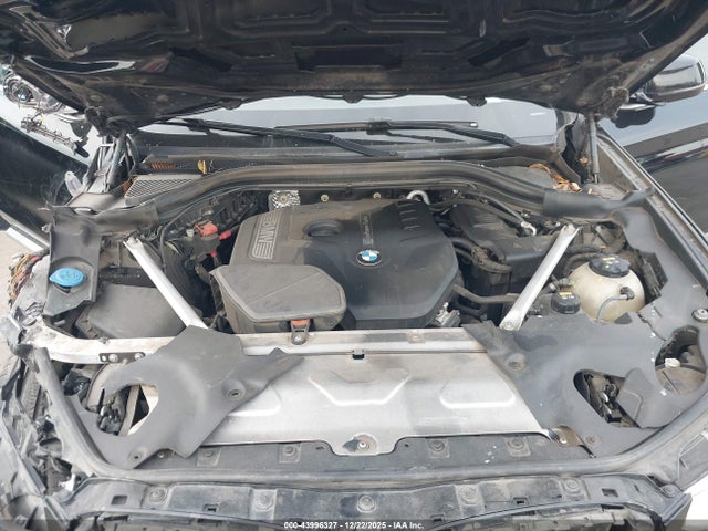 2019 BMW X3 5UXTR7C59KLE96454 Photo 9