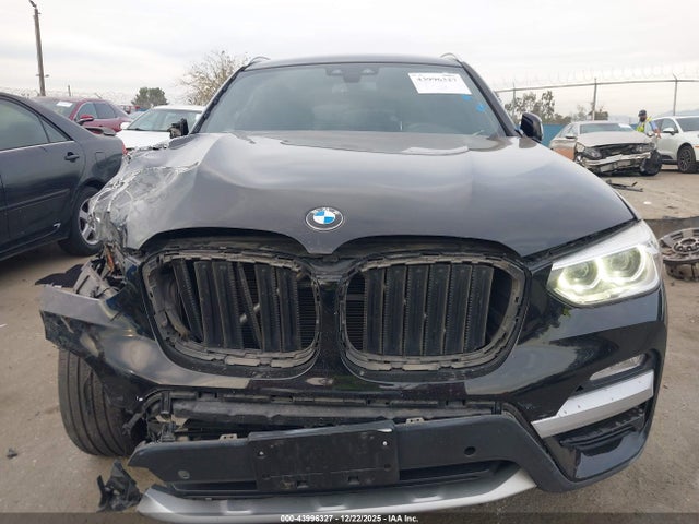43996327 :رقم المزاد ، 5UXTR7C59KLE96454 vin ، 2019 Bmw X3 Sdrive30i مزاد بيع