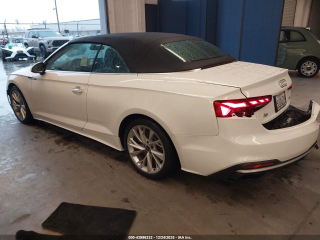 2022 AUDI A5 CABRIOLET WAU2AGF50NN007538 Photo 2