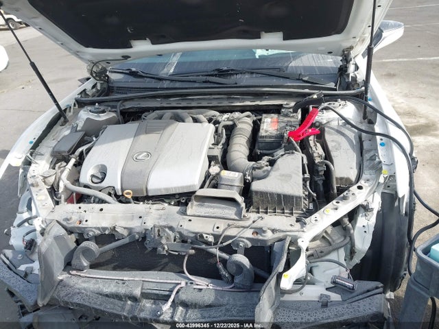 43996345 :رقم المزاد ، 58ADZ1B11LU059028 vin ، 2020 Lexus Es 350 مزاد بيع