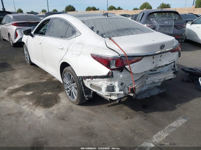 43996345 :رقم المزاد ، 58ADZ1B11LU059028 vin ، 2020 Lexus Es 350 مزاد بيع