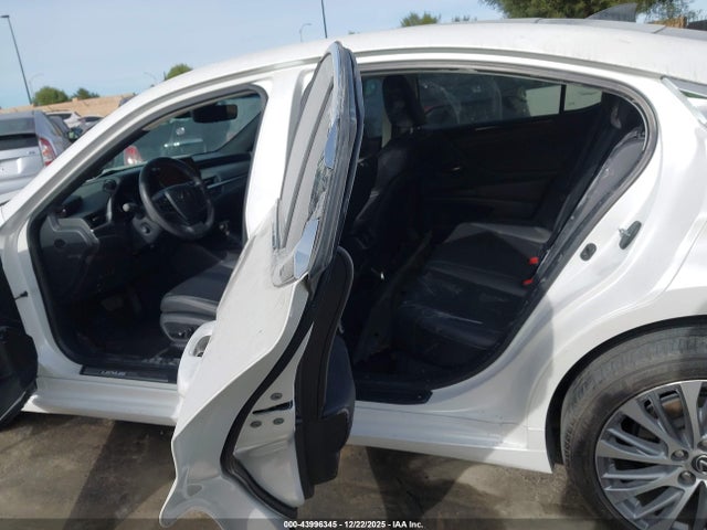 43996345 :رقم المزاد ، 58ADZ1B11LU059028 vin ، 2020 Lexus Es 350 مزاد بيع