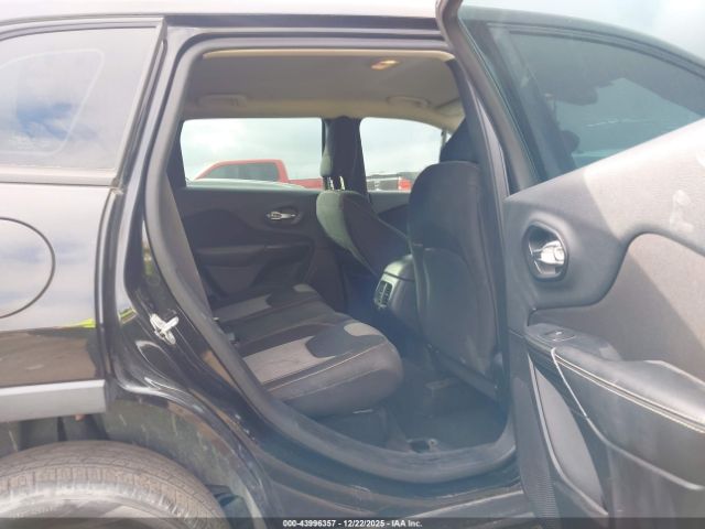 2015 JEEP CHEROKEE 1C4PJLAB7FW781800 Photo 7