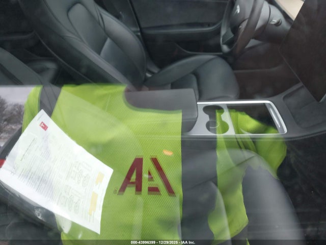 2023 TESLA MODEL 3 5YJ3E1EA3PF626000 Photo 4