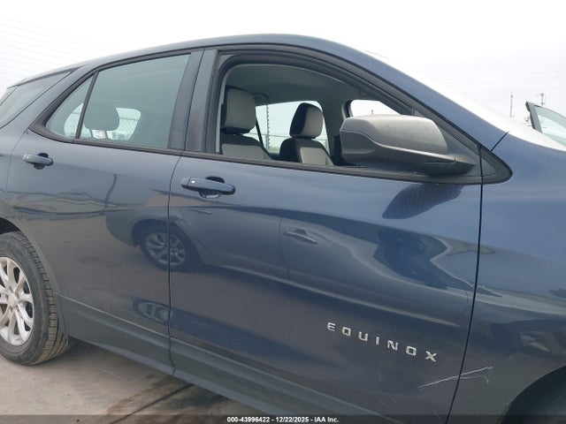 3GNAXHEV5JL112761 Chevrolet EQUINOX LS
