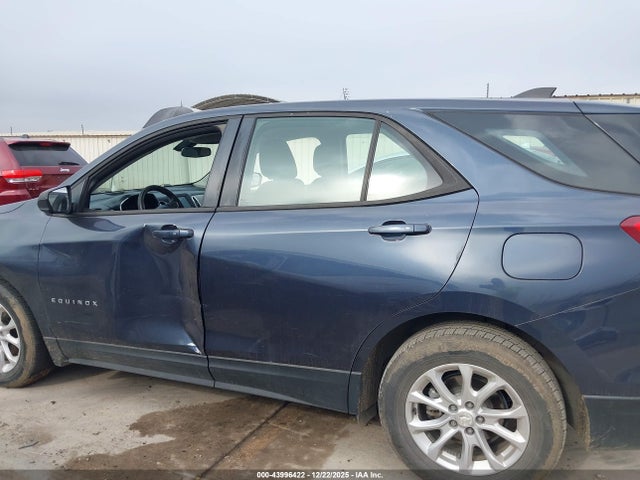 3GNAXHEV5JL112761 Chevrolet EQUINOX LS