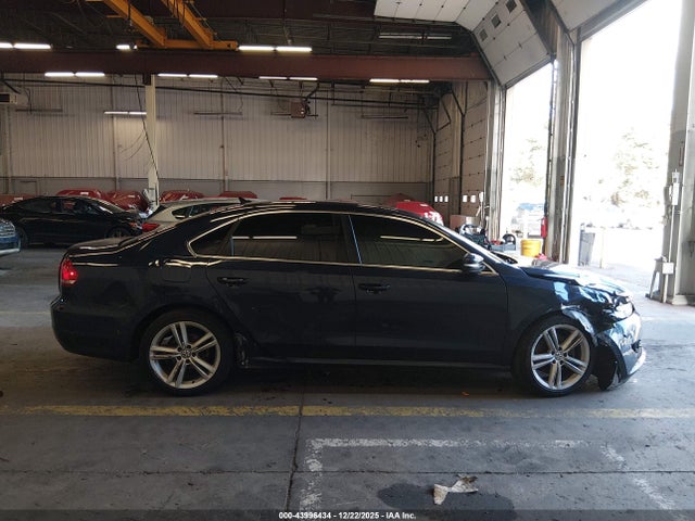 1VWBV7A36FC101446 Volkswagen Passat 2.0l Tdi Se