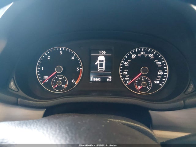 1VWBV7A36FC101446 Volkswagen Passat 2.0l Tdi Se