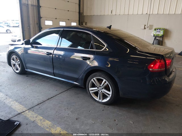 1VWBV7A36FC101446 Volkswagen Passat 2.0l Tdi Se