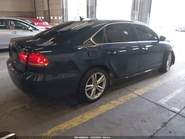 1VWBV7A36FC101446 Volkswagen Passat 2.0l Tdi Se
