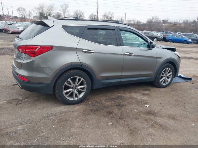 5XYZUDLA5FG236217 Hyundai Santa Fe Sport 2.0l Turbo