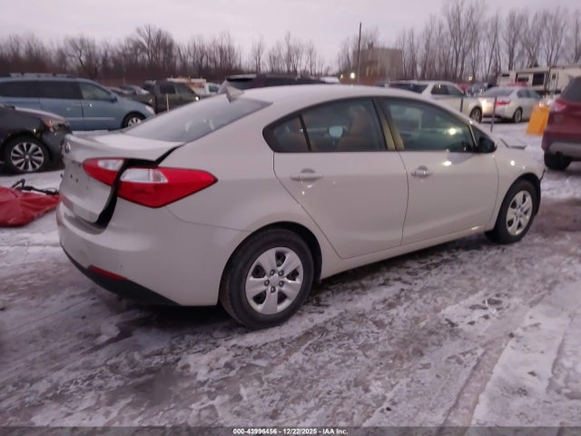 2014 KIA FORTE KNAFK4A67E5176520 Photo 3