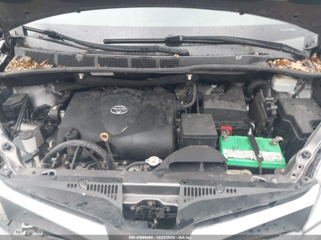 Toyota Sienna L 2020 5TDZZ3DC2LS053402 Image 10