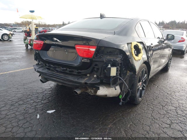 2019 JAGUAR XE SAJAK4FX1KCP50598 Photo 5