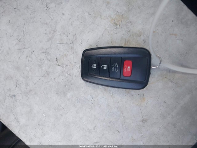 5TDKDRAH7PS040993 Toyota Highlander Xle