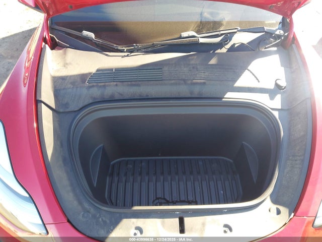 2020 TESLA MODEL Y 5YJYGDEF9LF010860 Photo 9