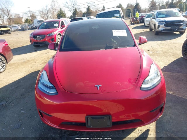 5YJYGDEF9LF010860 Tesla Model Y Long Range Dual Motor All-wheel Drive/performance Dual Motor All-wheel Drive