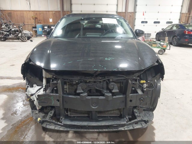 43996646 :رقم المزاد ، 3MVDMAAL4MM230467 vin ، 2021 Mazda Cx-30 2.5 S مزاد بيع