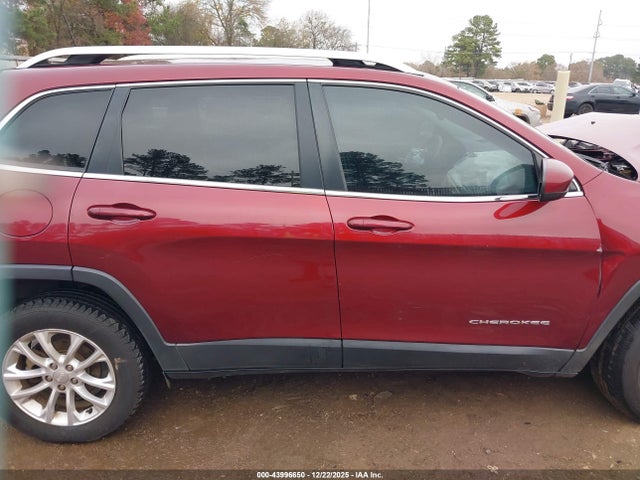 Продаж на аукціоні авто 2019 Jeep Cherokee Latitude Fwd, vin: 1C4PJLCB9KD396564, номер лоту: 43996650