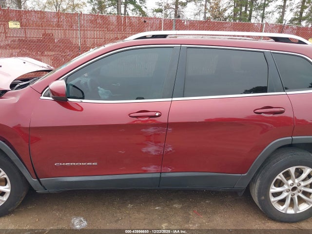 Продаж на аукціоні авто 2019 Jeep Cherokee Latitude Fwd, vin: 1C4PJLCB9KD396564, номер лоту: 43996650