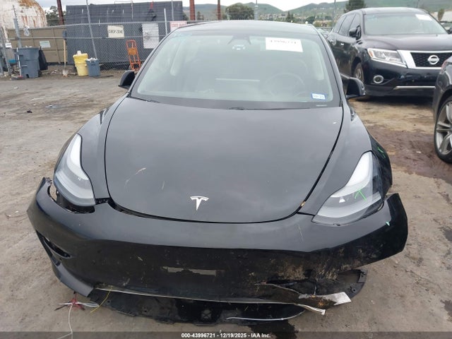 5YJ3E1EB1MF009893 Tesla Model 3 Long Range Dual Motor All-wheel Drive