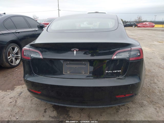 5YJ3E1EB1MF009893 Tesla Model 3 Long Range Dual Motor All-wheel Drive