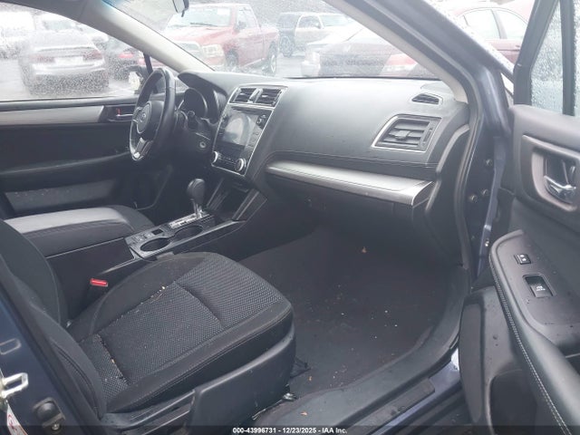 43996731 :رقم المزاد ، 4S4BSACC9J3283217 vin ، 2018 Subaru Outback 2.5i Premium مزاد بيع