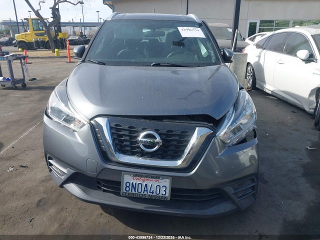 3N1CP5CU8KL550012 Nissan KICKS SV