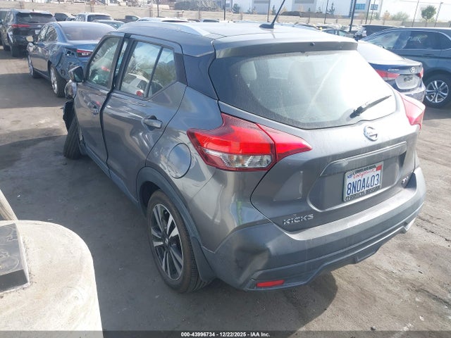 3N1CP5CU8KL550012 Nissan KICKS SV