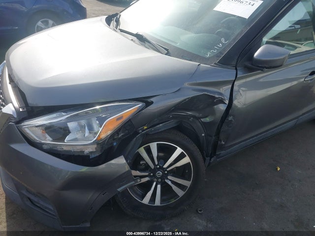 3N1CP5CU8KL550012 Nissan KICKS SV