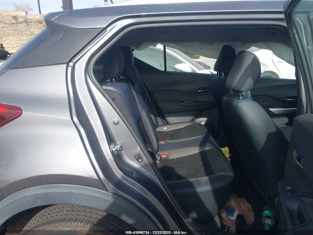 3N1CP5CU8KL550012 Nissan KICKS SV