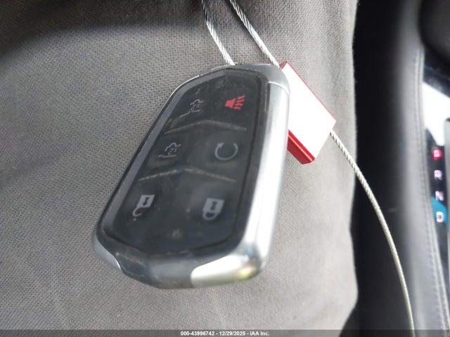 43996742 :رقم المزاد ، 1G6AS5S39E0153098 vin ، 2014 Cadillac Cts Performance مزاد بيع