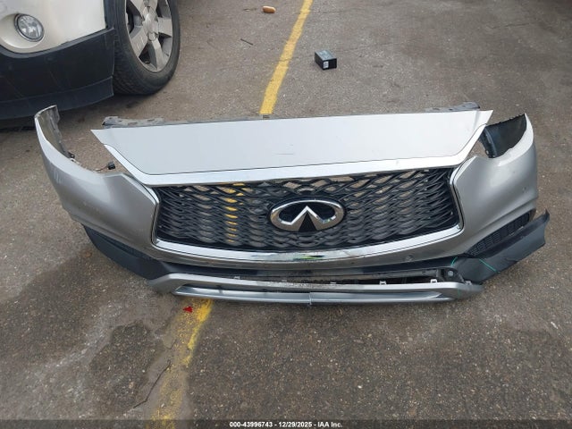 2017 Infiniti Qx30 Premium მანქანა იყიდება აუქციონზე, vin: SJKCH5CRXHA023656, აუქციონის ნომერი: 43996743