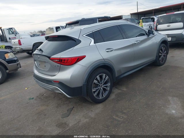 2017 Infiniti Qx30 Premium მანქანა იყიდება აუქციონზე, vin: SJKCH5CRXHA023656, აუქციონის ნომერი: 43996743
