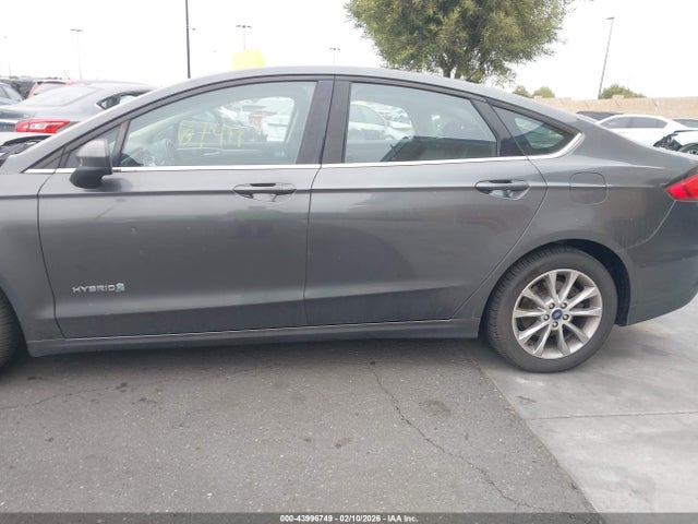3FA6P0LU9HR413816 Ford Fusion Hybrid Se